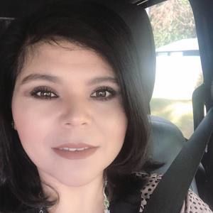 Meet your Posher, Lucy